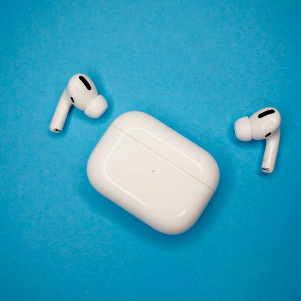 AirPods 4